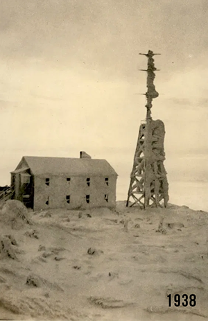 frozen radio tower on Mount Washington in 1938